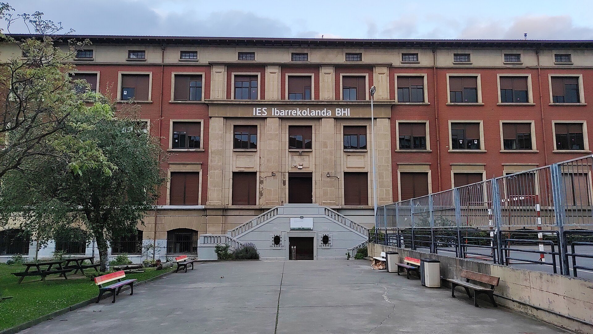 El instituto de Ibarrekolanda